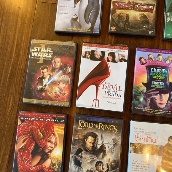 Popular Movie DVDs (11) - Picture 3 of 4